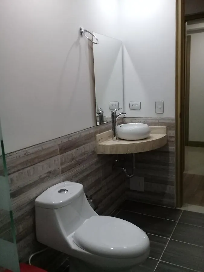 ***  Hotel Eleven Confort Medellin Colombia